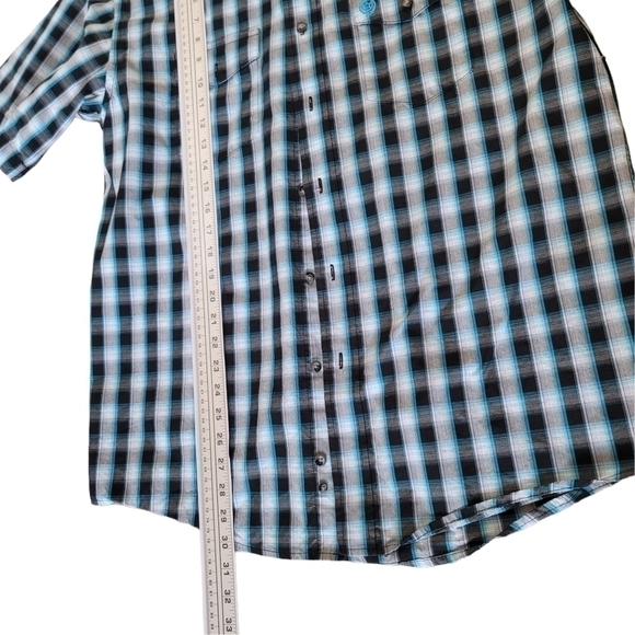 Wrangle Georg Strait Short Sleeve 2 Pocket Button Down Men Plaid Shirt  US M - Picture 7 of 8